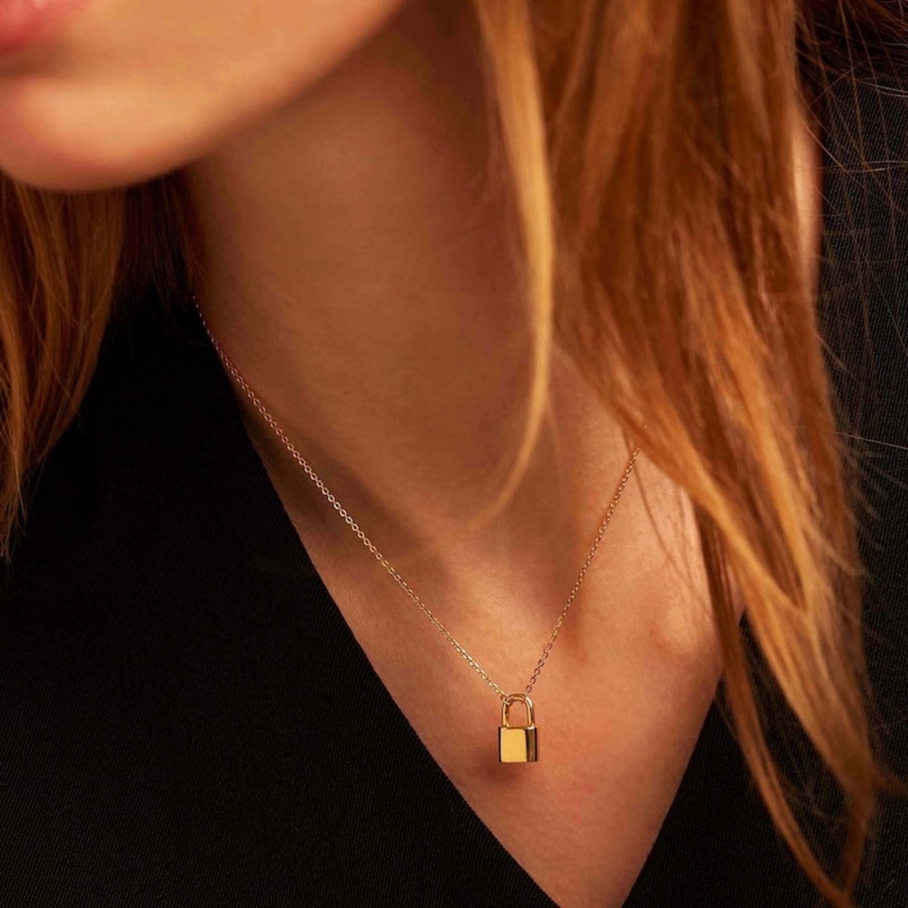 🐘🐘 18K Gold Plated Lock Pendant Necklace - Picture 12 of 13